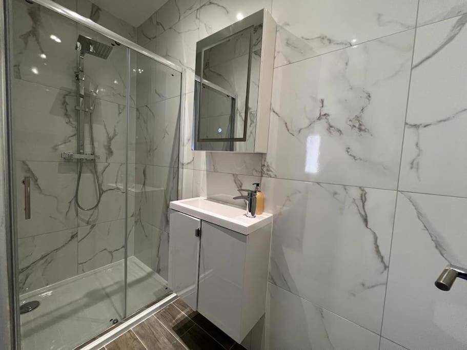 Апартаменты Star London Finchley Road 1-Bed Hideaway Экстерьер фото